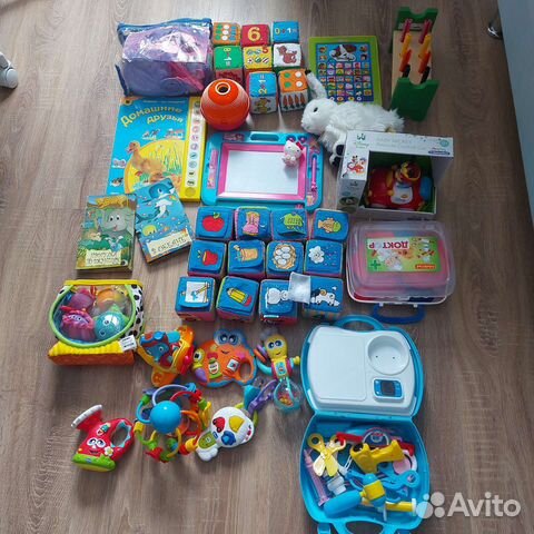 Большой пакет детских игрушек