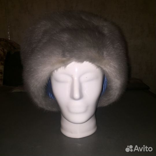 Женская шапка из натурального меха