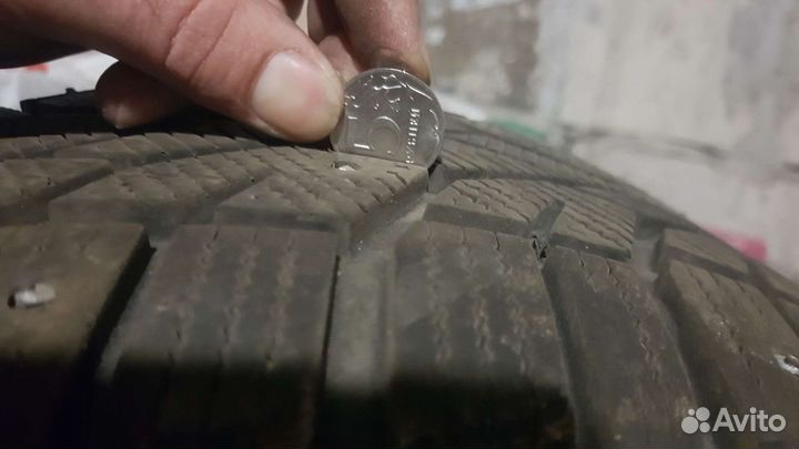 Gislaved C 400 225/60 R16