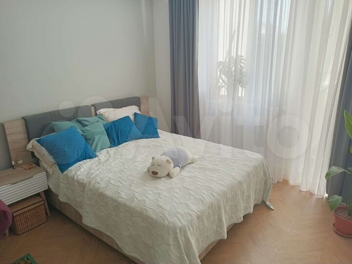 2-к. квартира, 71 м², 4/9 эт.