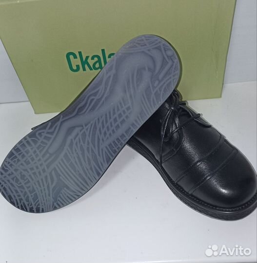 Туфли женские (кожаные)