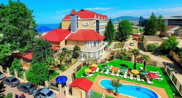 Гостиница, 5000 м²