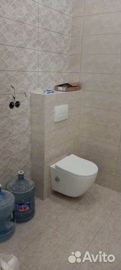 Штукатурка стен и Стяжка пола, укладка кафеля