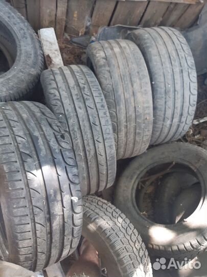 Tigar UHP Ultra High Performance 215/45 R17
