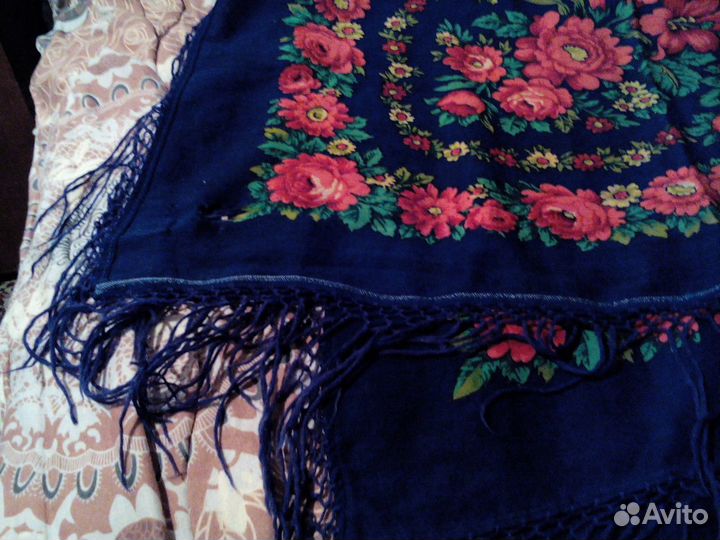 Платок шерстяной