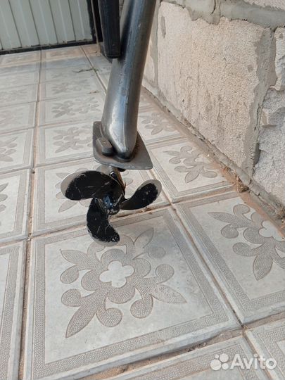 Лодочный мотор