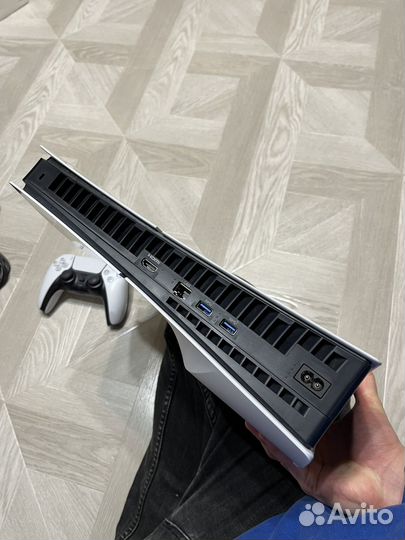 Sony PS5 Slim 1 tb