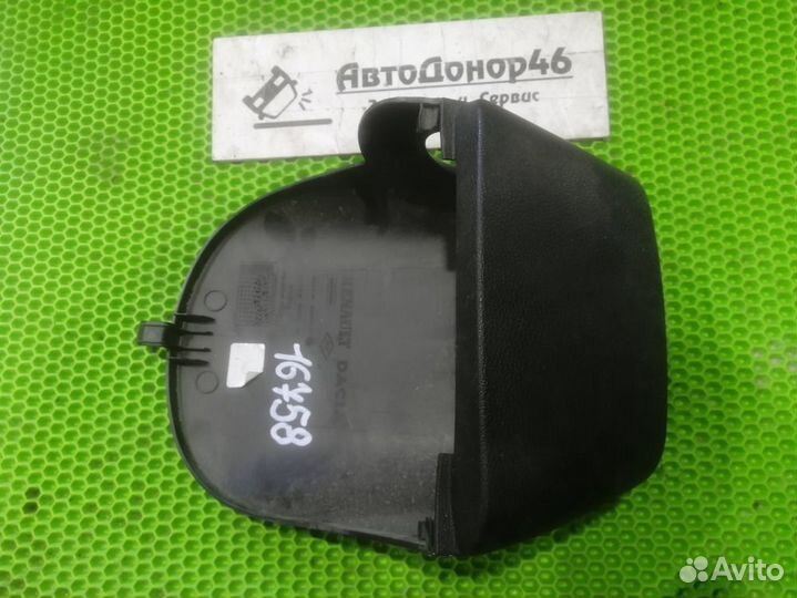 Кожух рулевой колонки Renault Logan 1