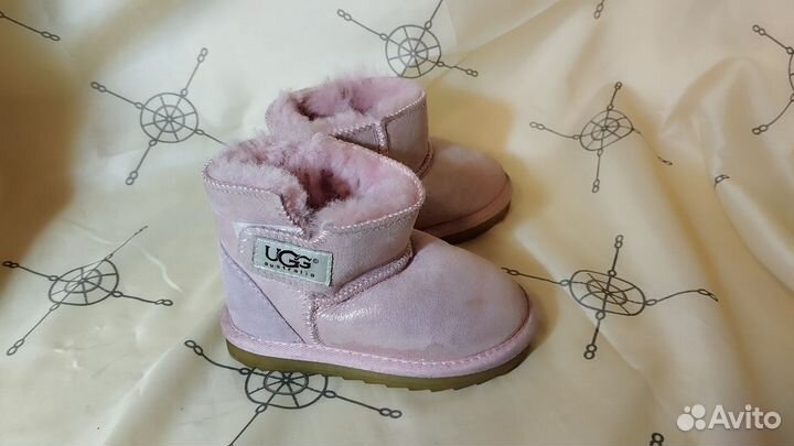 UGG Australia сапожки угги детские 24р