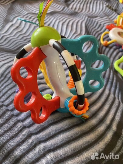 Развивающие игрушки с рождения грызунки