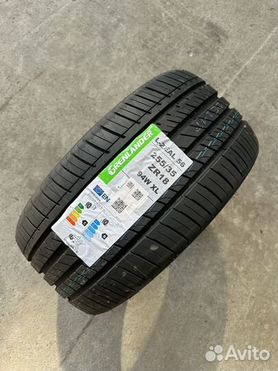 Grenlander L-Zeal56 255/35 R18 94W