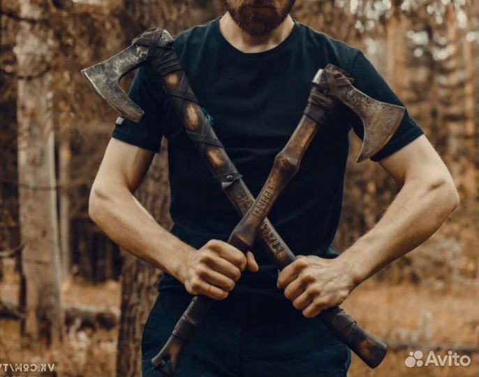Кованый топор ручной работы Варяг
