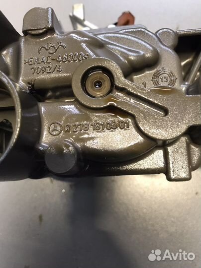 Насос масляный Mercedes Gle-Class W166 M276