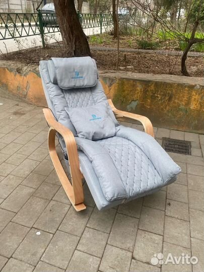 Массажное кресло-качалка новое