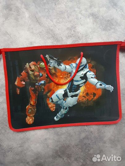 Пенал/ папка с ручками