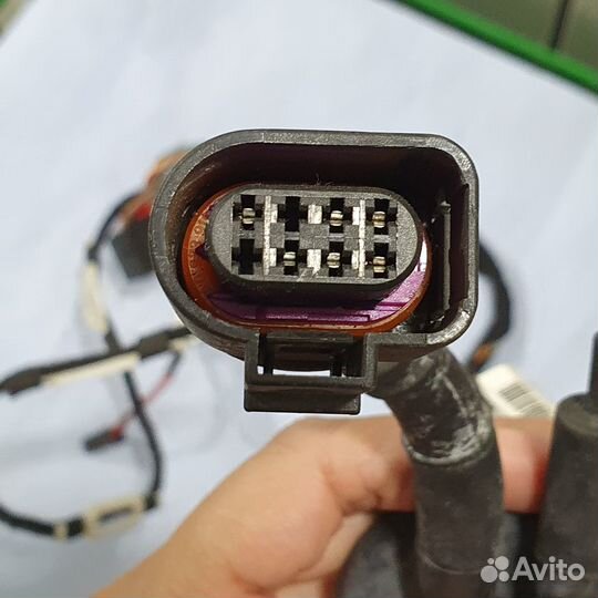 Проводка двери передней левой Audi A6 4F1971030AD