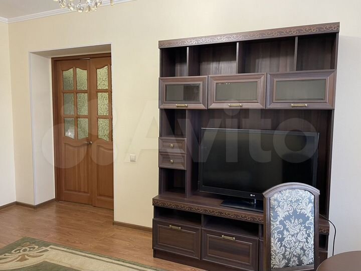 2-к. квартира, 68 м², 3/5 эт.