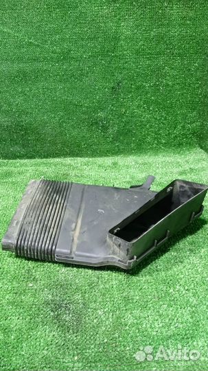 Воздуховод Audi A4