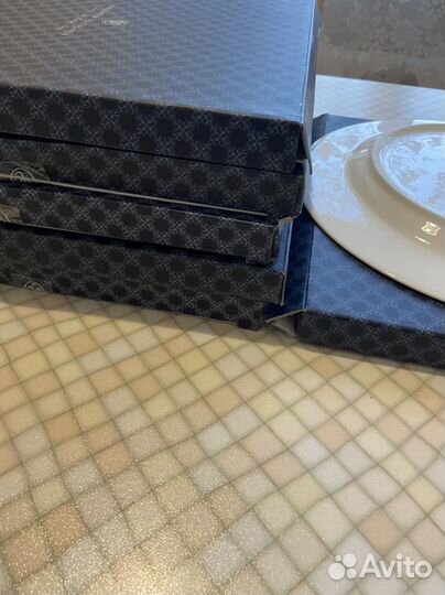 Тарелки от Валентина Юдашкина