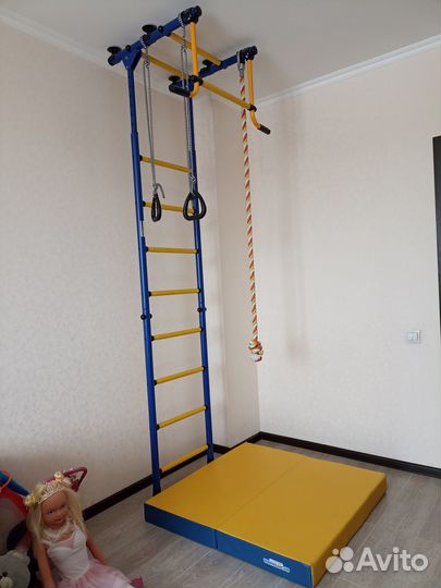 Детская шведская стенка