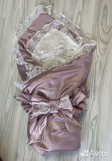 Конверт на выписку для девочки