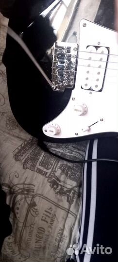 Электронная гитара с комбиком