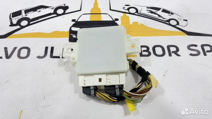 Блок управления парктроником Mercedes-Benz W212