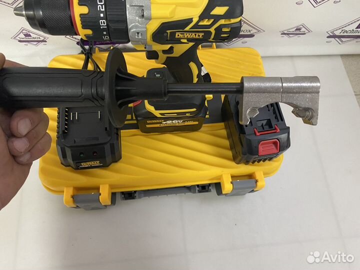 Шуруповерт для дедоруба DeWalt