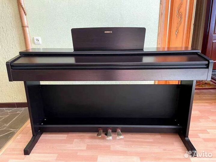 Цифровое пианино Yamaha Arius YDP-144 R