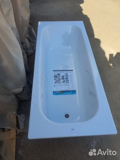 Ванна чугунная