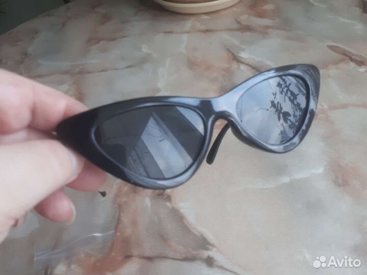 Очки черные кошачий глаз