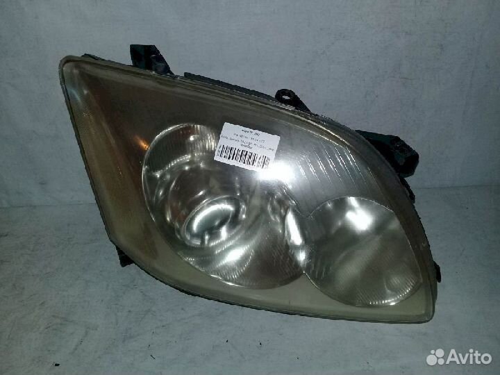 Фара правая 05-41 Toyota Avensis AZT250AZT255AZT25
