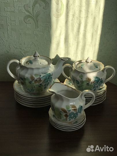 Фарфоровый чайный сервиз Дулево