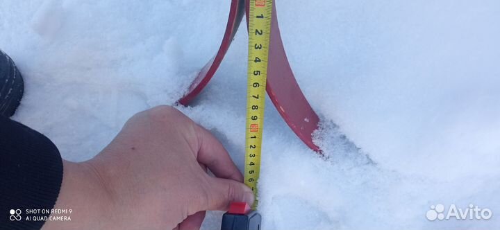 Лыжи с палками и ботинками 195