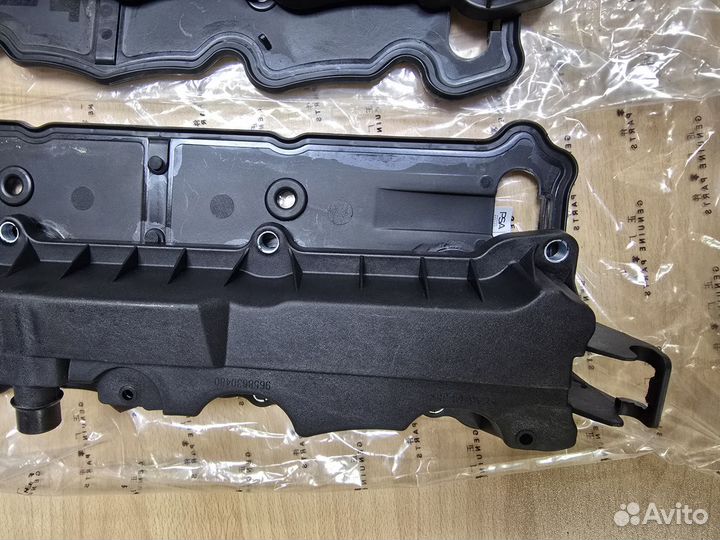 Клапанная крышка TU5 EC5 NFU Peugeot Citroen