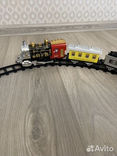 Железная дорога игрушка