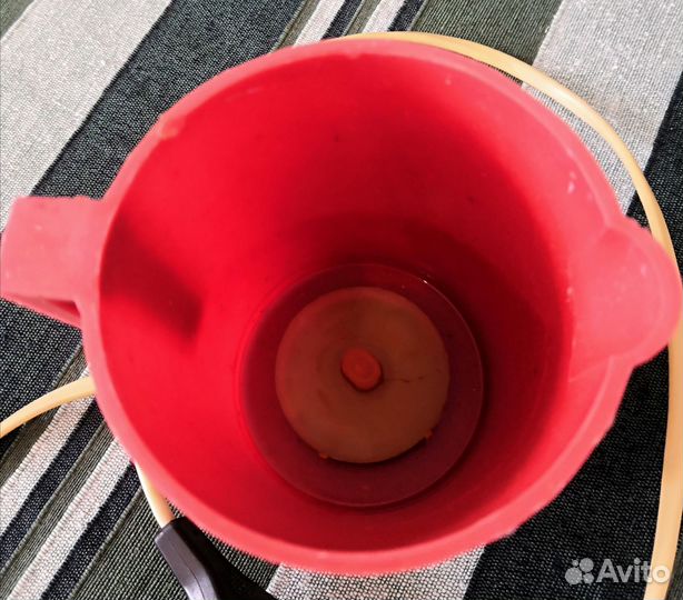 Стакан электрический дорожный