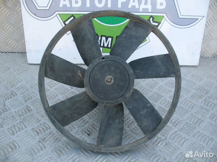 Вентилятор радиатора Volkswagen Vento