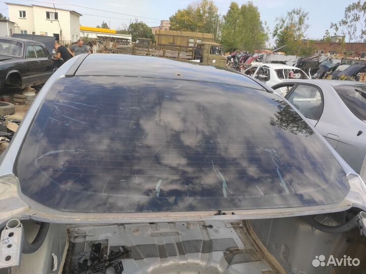 Стекло заднее Ford Focus 3 седан 1.6 2012