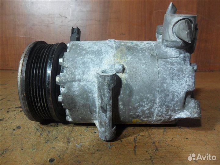 Компрессор кондиционера 31369800 Volvo S60 FS48