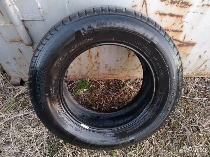 Michelin Latitude Tour HP 215/75 R16