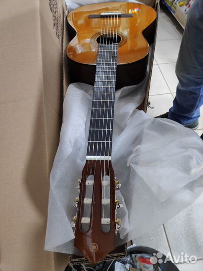 Гитара yamaha C40
