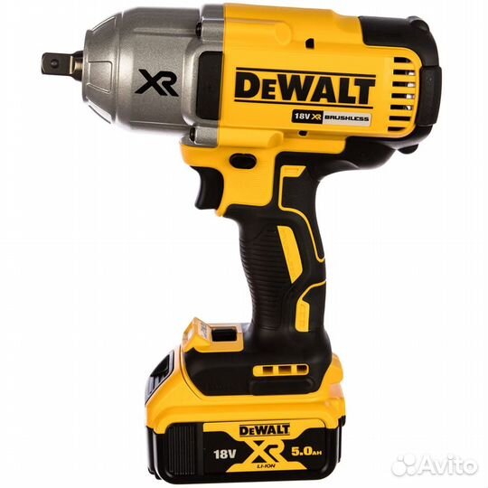 Гайковерт аккумуляторный DeWalt DCF899P2