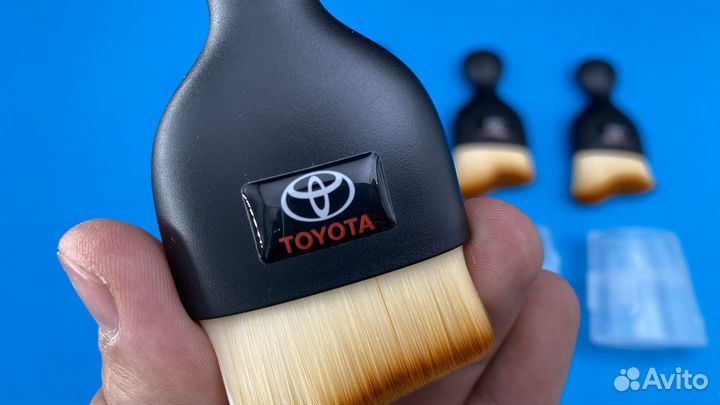 Щетка Toyota мягкая от пыли для детейлинга