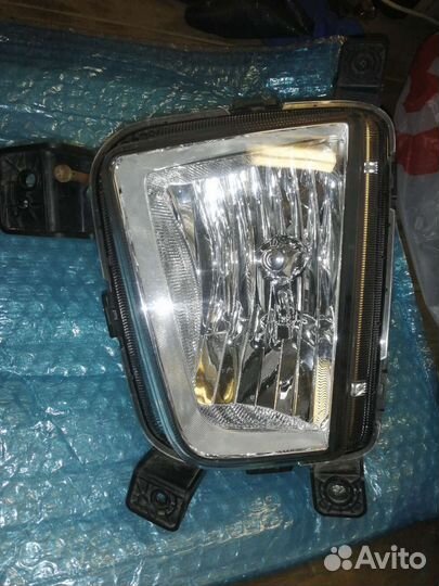 Противотуманные фары хендай крета левая правая