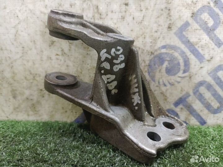 Кронштейн двигателя Ford Fusion хэтчбек 1.6 fyja