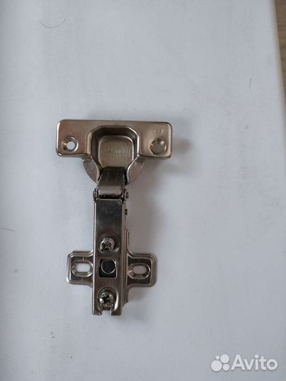 Петля мебельная