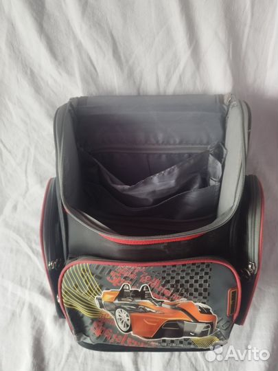 Рюкзак школьный для мальчика