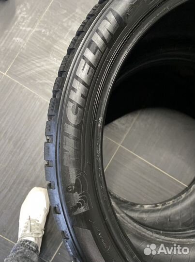 Michelin Latitude X-Ice North 295/35 R21