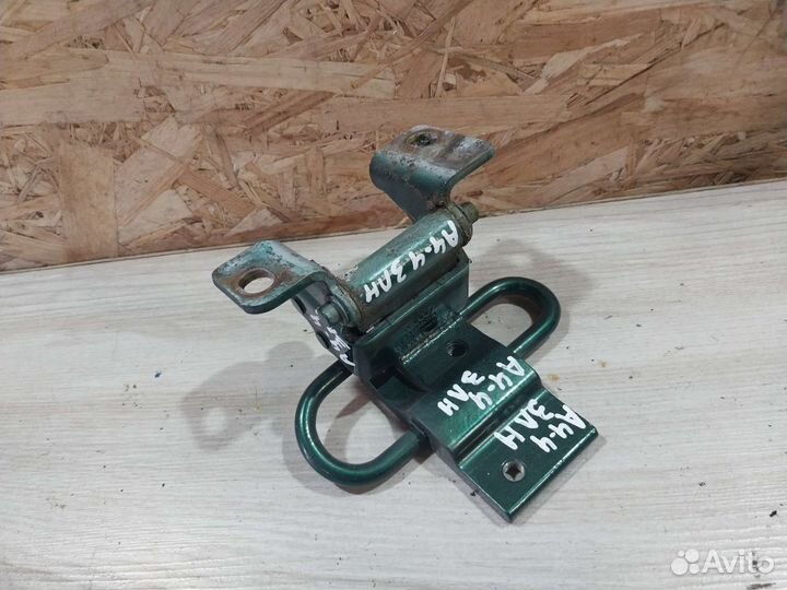 Петля двери задняя Audi A4 B5